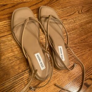Steve Madden Agree sandal